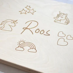 Houten speelbak Unicorn Gravure & deksel (Roos)