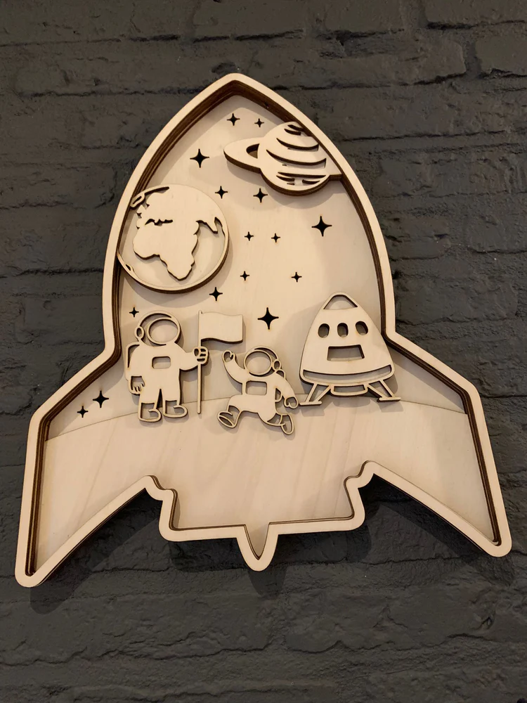Houten Wanddecoratie Raket - Afbeelding 2