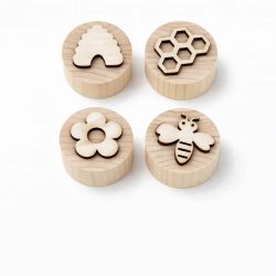 Houten bij stempels