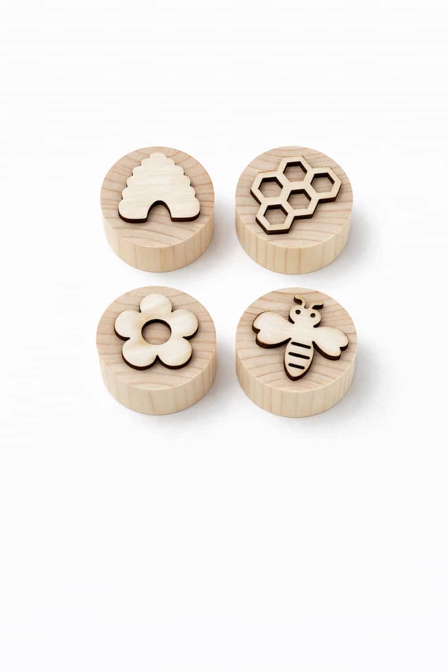 Houten bij stempels