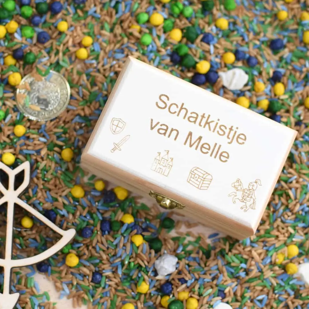 Houten Schatkistje met Naam – Ridder Thema