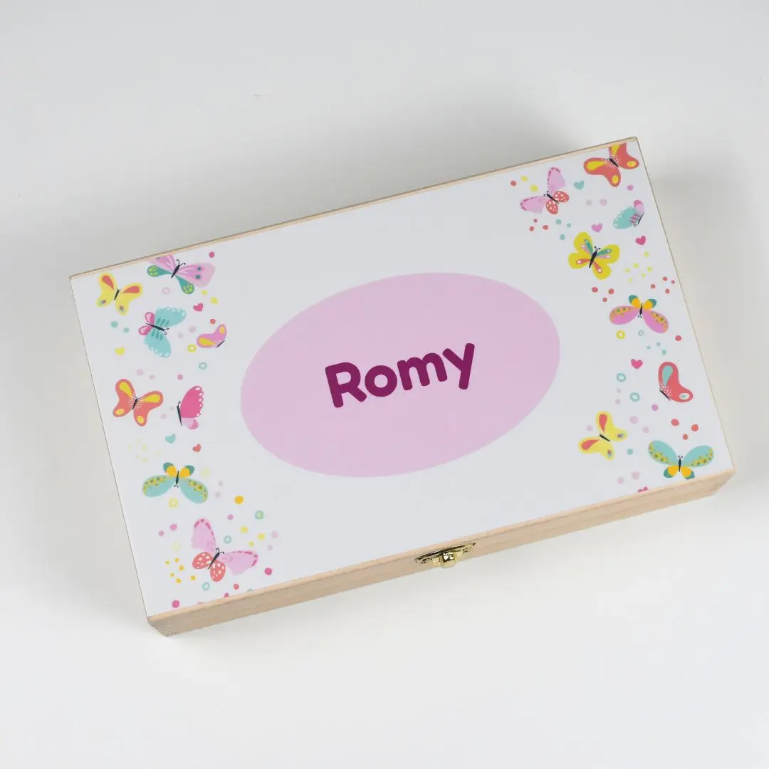 Houten Tekenkist met Naam – Vlinders & Pastel (Full Colour)