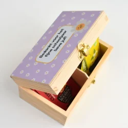 Theedoosje juf of meester – gepersonaliseerd cadeau einde schooljaar (2 vakjes) (Ontwerp Loa)