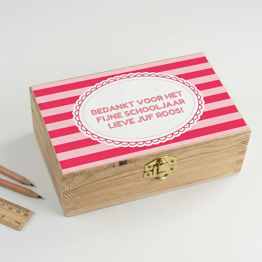 Houten theedoos juf bedankje met naam – persoonlijk cadeau schooljaar